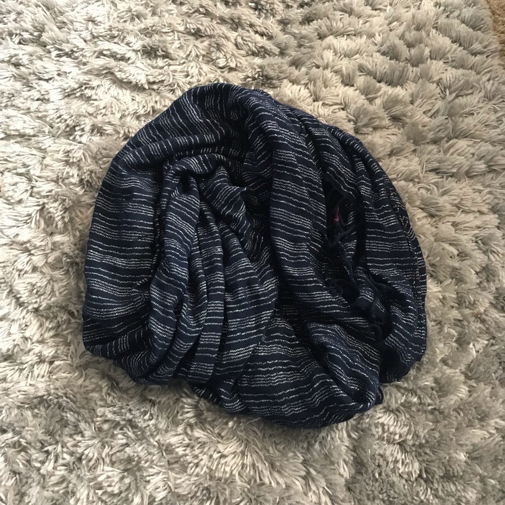 Pink VS Navy/Sliver Metallic Stripe Scarf